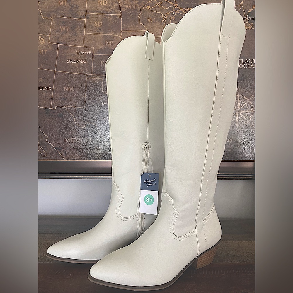 NWT Universal Thread Cowboys Boots